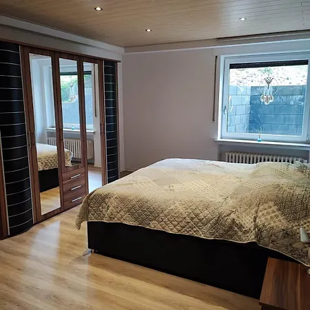 Apartment Ferien - Und Monteurwohnung Am Freibad *