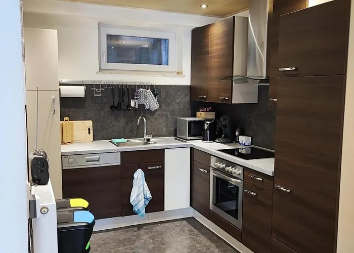 Ferien - Und Monteurwohnung Am Freibad Apartment